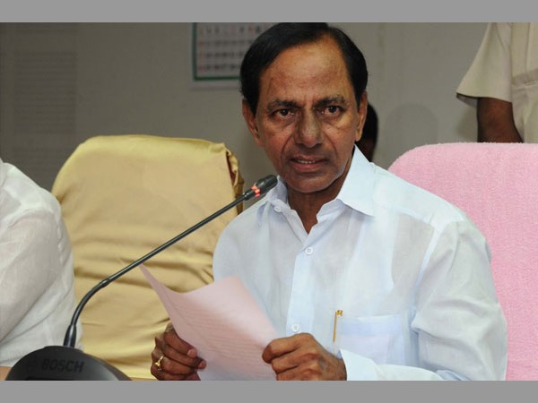 సీఎం కేసీఆర్ ప్రశంసల వెల్లువ