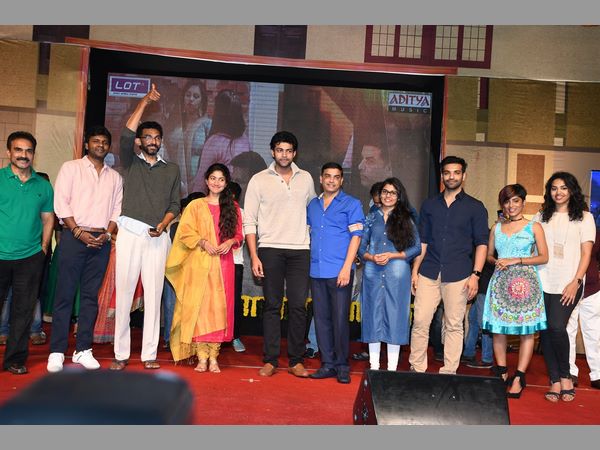 శేఖర్ కమ్ములపై ప్రశంసలు