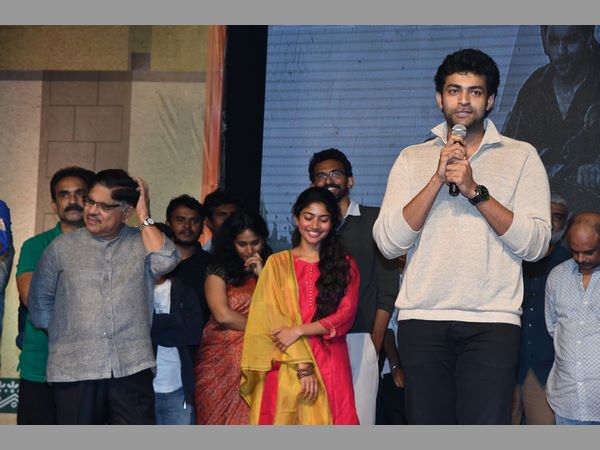 ఆంధ్ర, తెలంగాణ రెండు తెలుగు రాష్ట్రాల్లోను హిట్