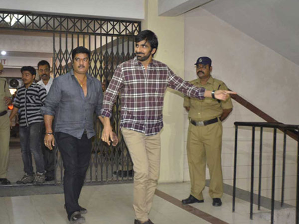 కట్టదిట్టమైన భద్రత