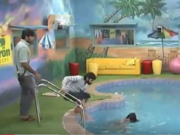 స్విమ్మింగ్ పూల్లో దూకిన అవియా