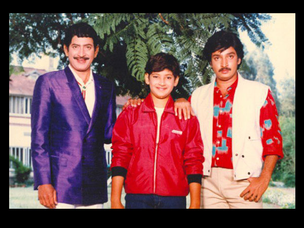 తొలి అవార్డు