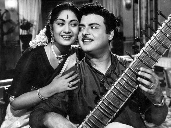 ఆస్తులు పోయి పేదరికం అనేది అవాస్తవం