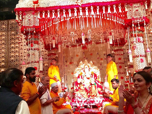 నీతా అంబానీ