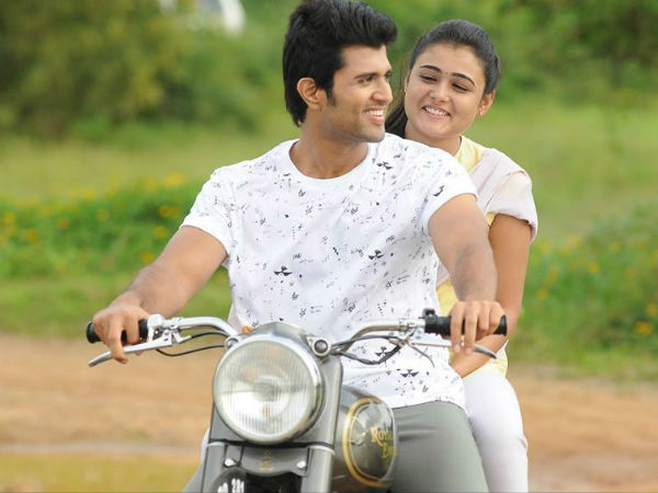సెన్సార్ బోర్డుకు, సీపీకి కంప్లయింట్