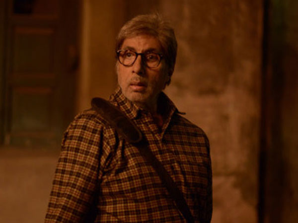 Amitabh Bachchan shot with a fractured rib Amitabh Bachchan shot with a fractured rib