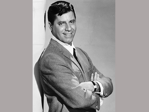Jerry Lewis, Mercurial Comedian and Filmmaker, Dies at 91 Jerry Lewis, Mercurial Comedian and Filmmaker, Dies at 91