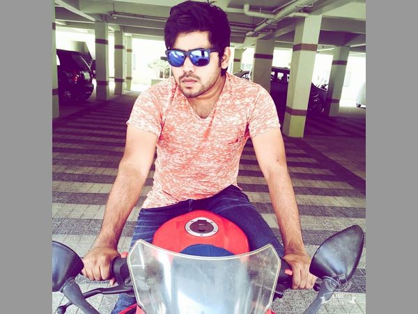ప్రస్తుతం రాబోవు చిత్రాలు ఏమి చేస్తున్నారు?