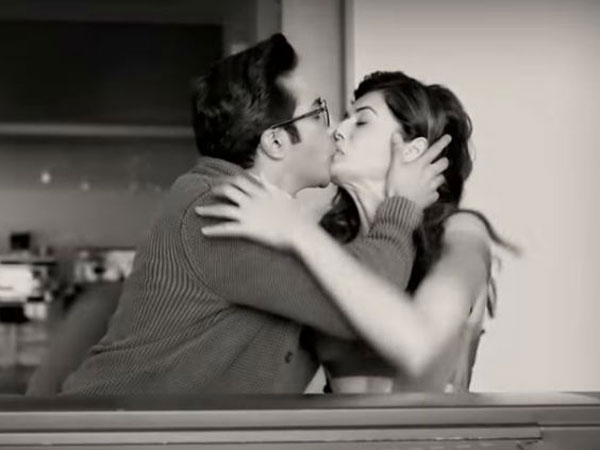 అర్థం చేసుకోండి