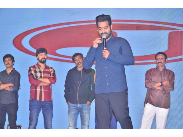 ఆ ఇద్దరి పేర్లు సినిమా హిట్టయితే చెబుతా