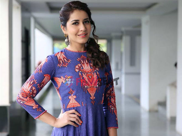 తొలిప్రేమలో నటిస్తున్నా..