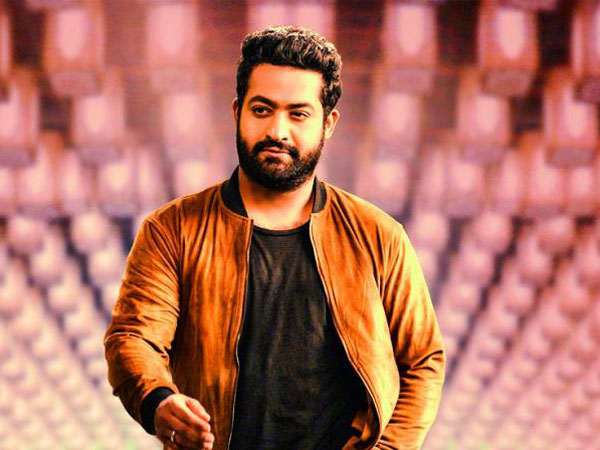 త్రివిక్రమ్తో జతకట్టి..