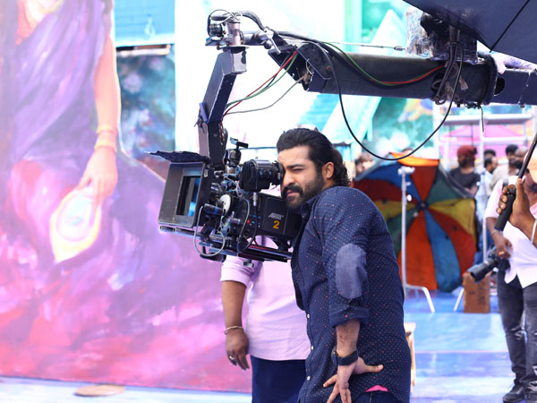 తెర ముందు.. తెర వెనుక