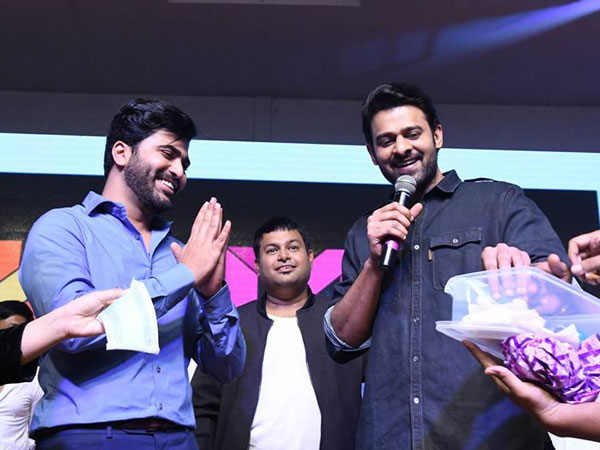 పడి పడి నవ్వాను