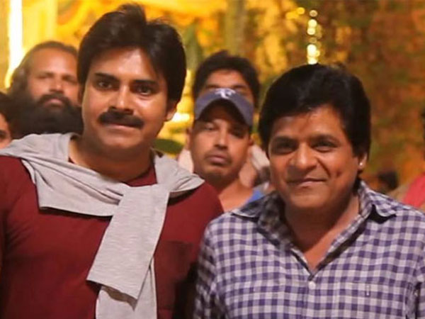 ఐదేళ్లకోసారి వచ్చి టోపీ వేస్తారన్న మాట నిజమే...