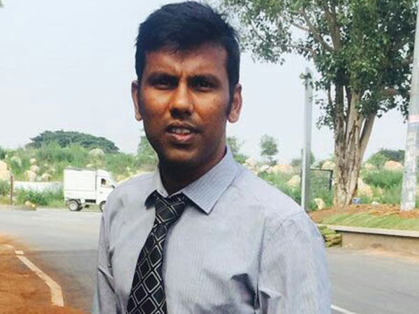 వాస్తవానికి నేను డాక్టర్ను