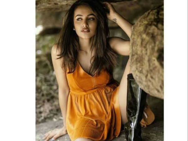 తమిళంలో కూడా