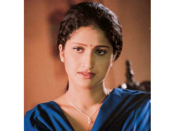 నా బిడ్డను కాటికి పంపుకొన్నాను..