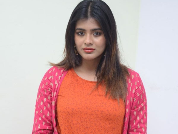 బిజీగా ఉన్నా.. నాకు రెస్ట్ కావాలి..