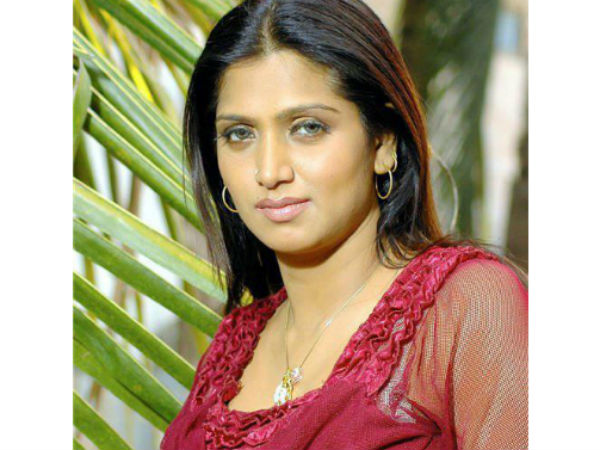 వారితో పంపిస్తే ఆత్మహత్య చేసుకుంటానంది