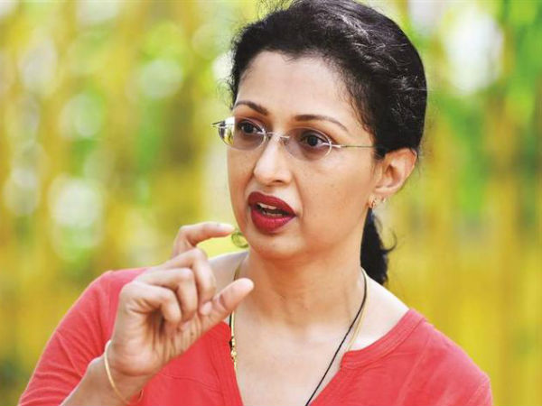 దాదాపు అందరు హీరోలతోనూ