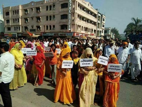 నవంబరు 10న భారీ నిరసన
