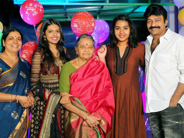 తల్లితో అనుబంధం..