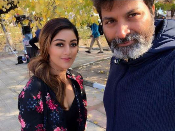 అజ్ఞాతవాసి అనే టైటిల్ చక్కర్లు