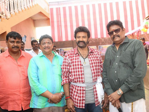 తెర వెనక