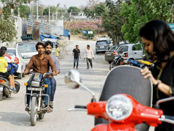 తెర వెనుక.. తెర ముందు