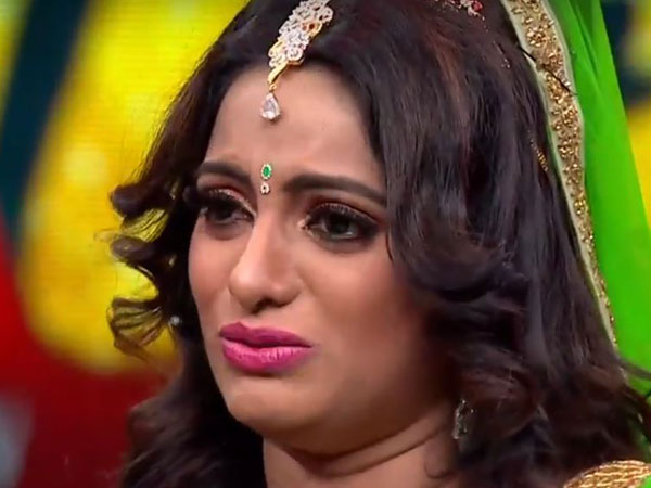 సినీ ప్రముఖులు స్పందించలేదు