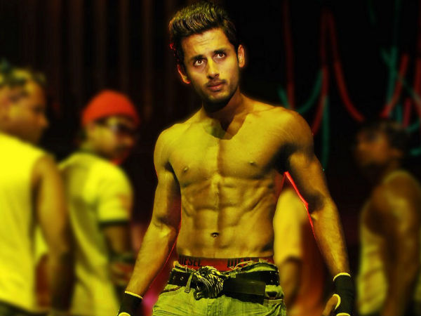 ముందుగానే నితిన్