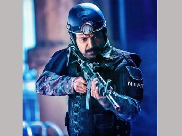 హక్కుల విషయంలో