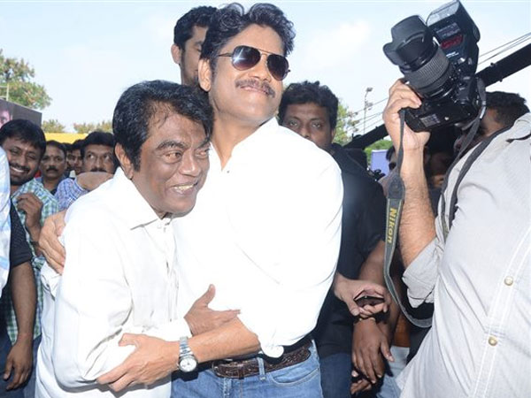 హీరోయిన్ పేరు