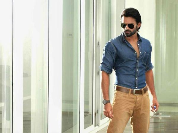 దురదృష్టవంతుడు అన్నారు