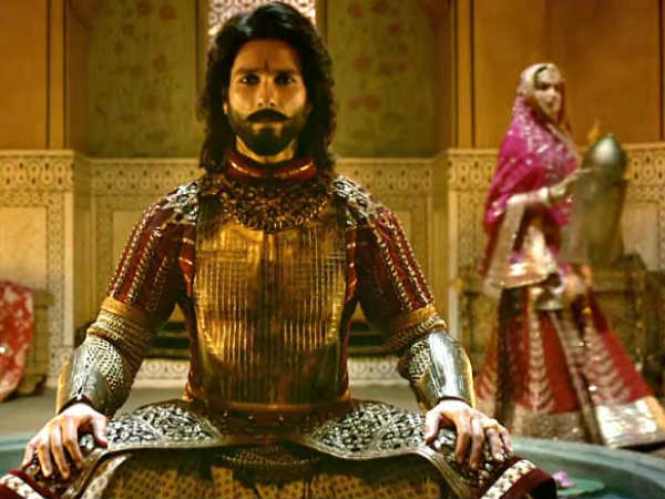 ఎల్ కె. అద్వానీ మద్దతు
