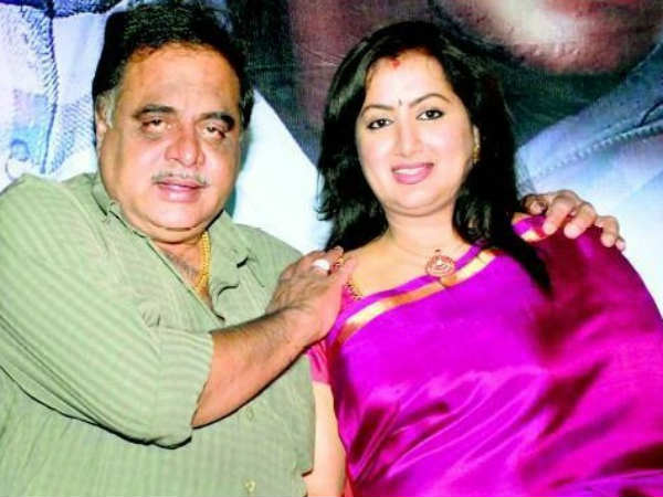 తన భార్యా బిడ్డలు రాజకీయాల్లోకి రారని తేల్చి చెప్పిన అంబరీష్