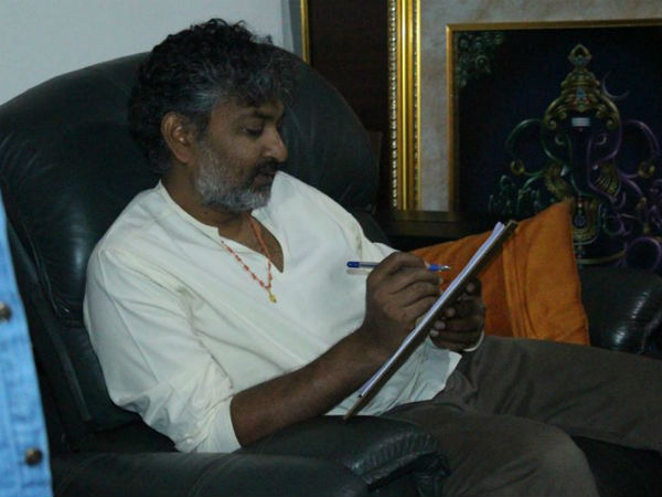 గ్రాఫిక్స్ లేకుండా సినిమా చేస్తానని చెప్పిన రాజమౌళి