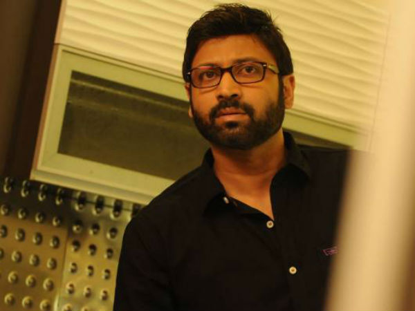 కథ విషయానికొస్తే...