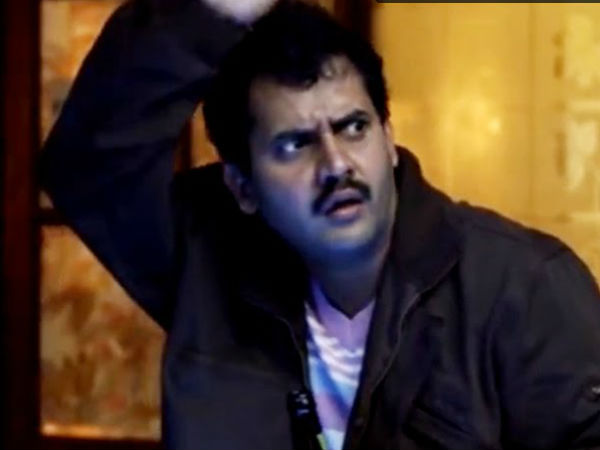 భార్యతో పాటు మరో ఇద్దరి వేధింపులు
