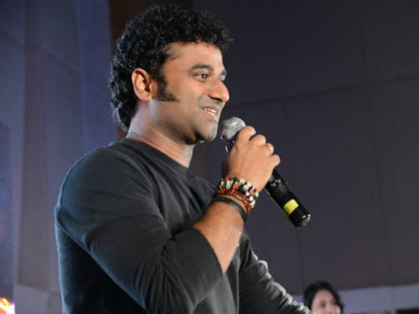డీఎస్పీతో డ్యాన్స్