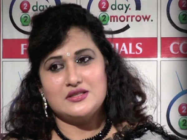 యాంకర్ కూడా అలాగే: