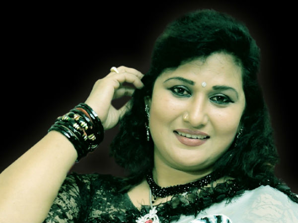 లవ్ ట్రాక్స్..:
