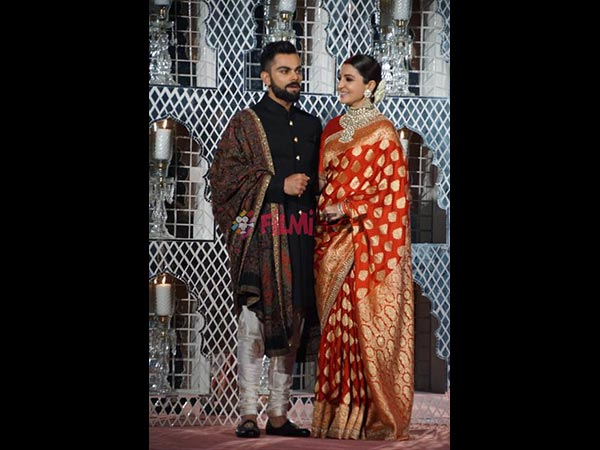 లుక్ అదిరిపోయింది