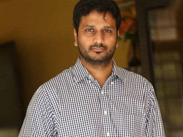 ఒక్క క్షణంలో మీ పాత్ర?: