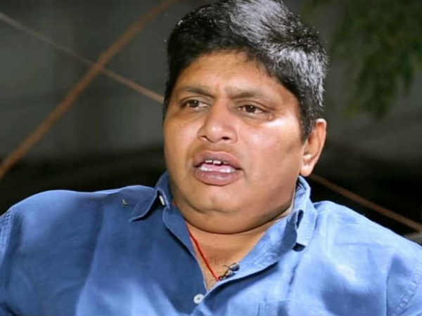 కాలేజ్లో గ్యాంగ్ వార్