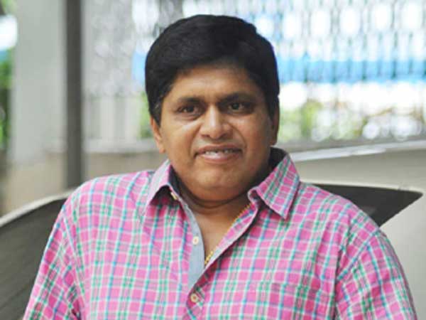 ఇంట్లో నుండి బయటకు పంపేశారు