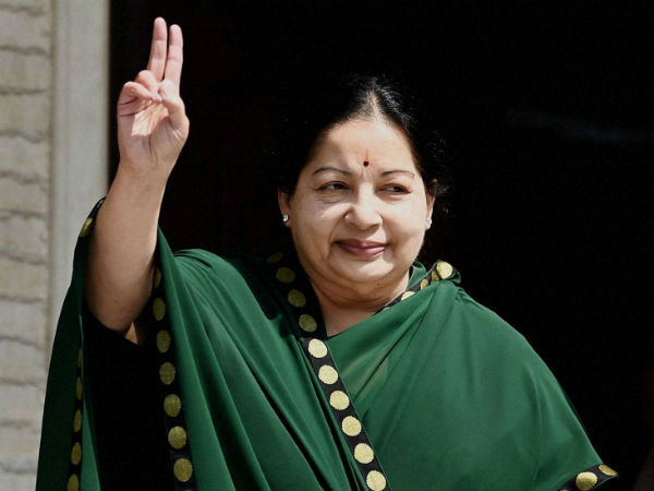 జయలలిత బోకే పంపారు..