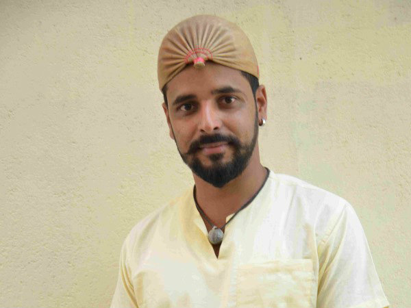 కూల్ డ్రింకులో మత్తు మందు కలిపి..: