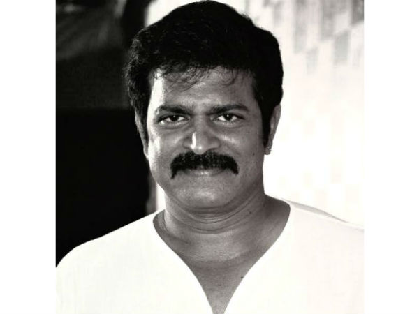 కొడుక్కి పెళ్లి చేశావు.. ఇంకా గ్లామర్ గానే కనిపిస్తున్నావ్?